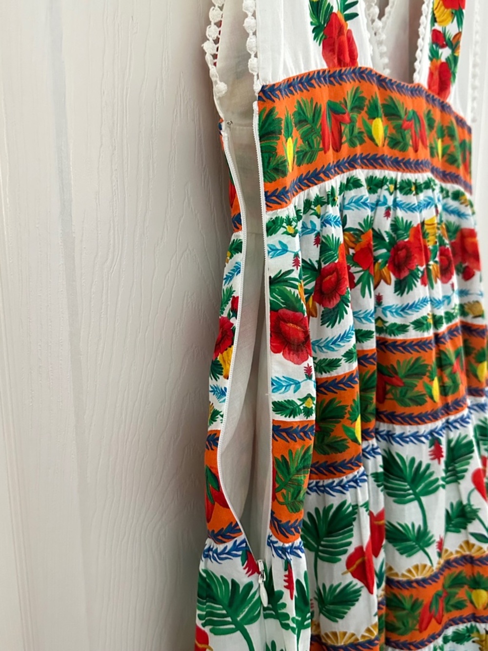 Farm Rio x Anthropologie V-neck Tiered Mini Dress Women's Size Small - Picture 12 of 16